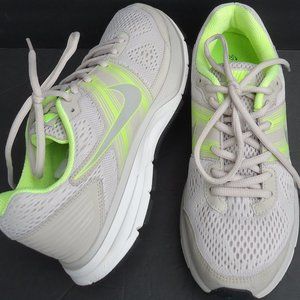 SIZE 6.5. NIKE Air Pegasus 29 training running sneakers shoes.